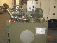 unit for flushing pipes